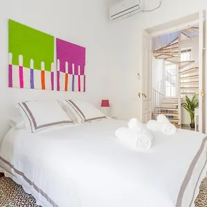 Apartment Descubrehome Penthouse Santa Cruz, Private Terrace, Seville